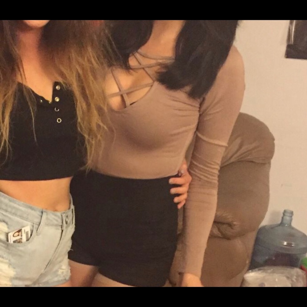 Long sleeve laced up top